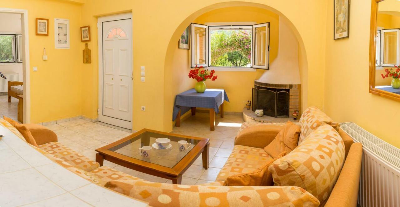 Apartamento 2 Bed House With Mountain View Alykes  Exterior foto